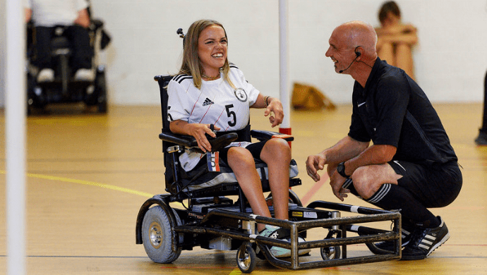 FOOT FAUTEUIL 3 © J. Iroulin